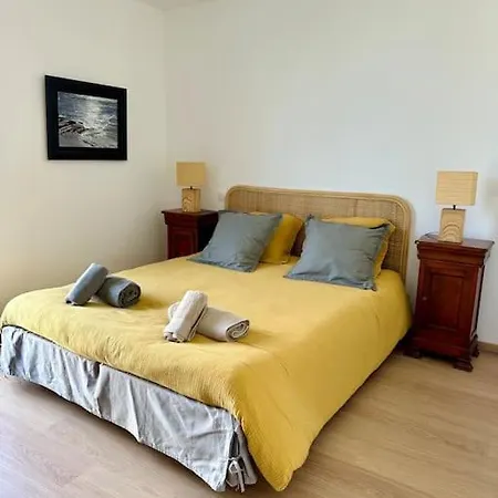 Apartment Vue Mer, Et Centre A Pied *