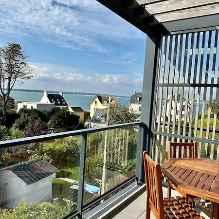 Apartment Vue Mer, Et Centre A Pied *